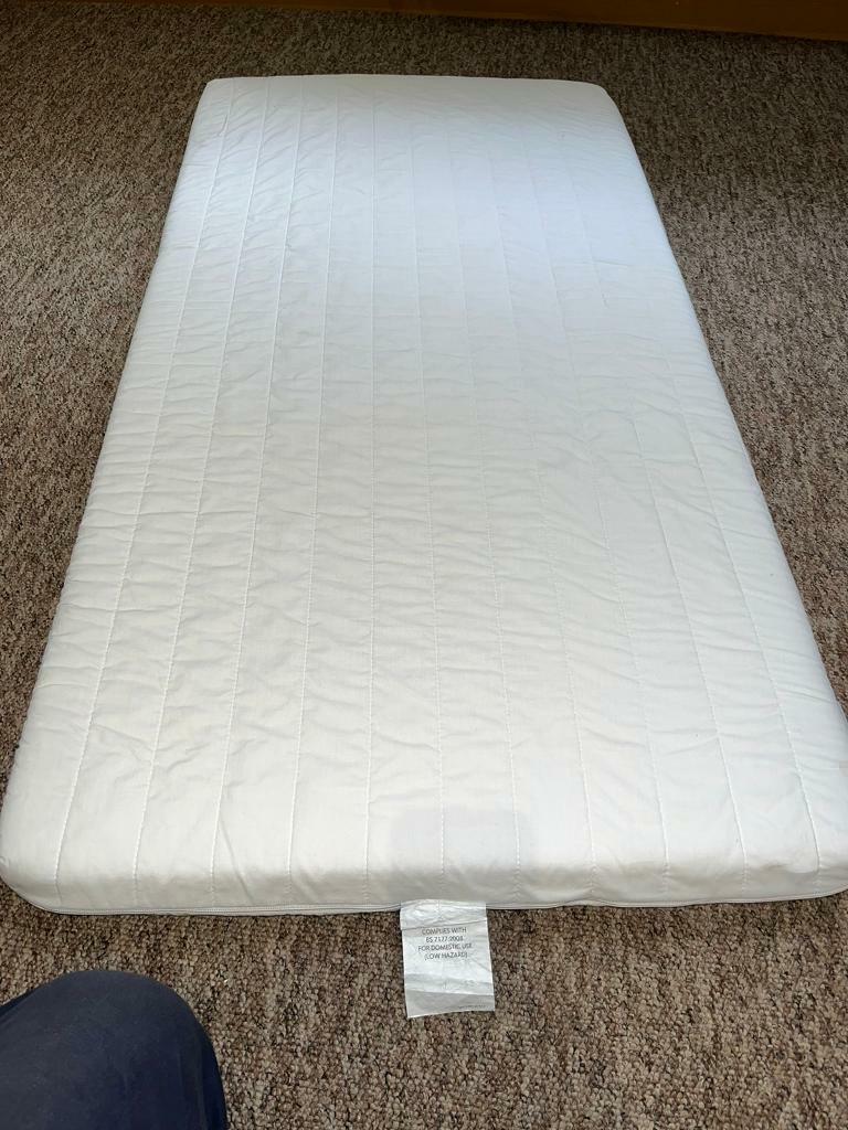 ikea vyssa cot mattress